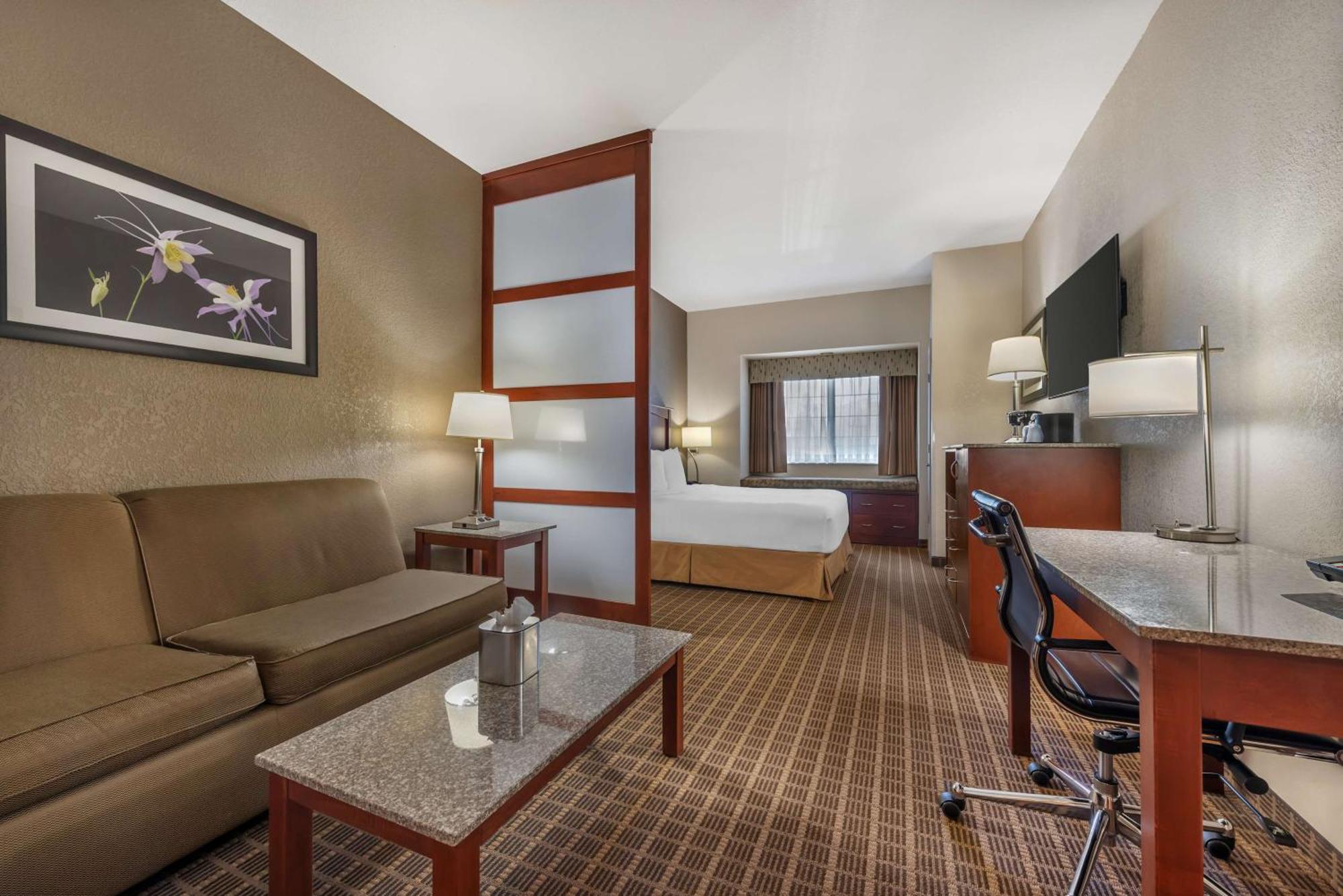 Best Western Plus Peak Vista Inn & Suites Colorado Springs Exteriör bild